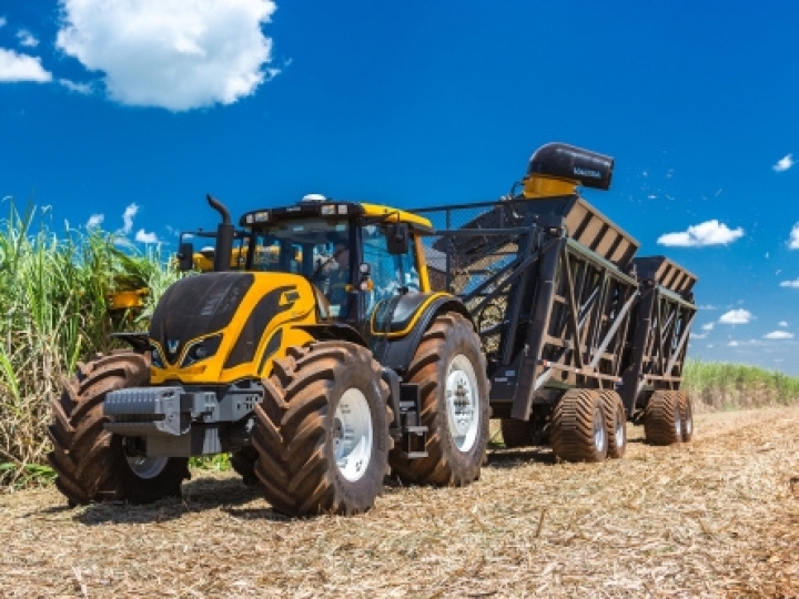 Design e tecnologia são os trunfos da Valtra na busca pelo prêmio de 'Trator do Ano'