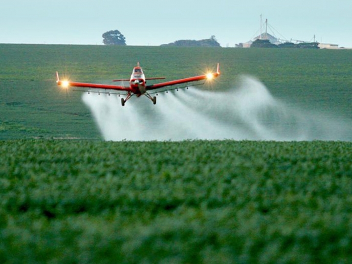 Governo federal aprova registro de mais 31 agrotóxicos