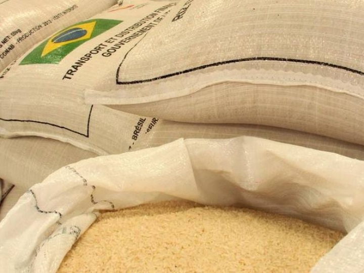 Conab revela volume de arroz estocado em rede privada