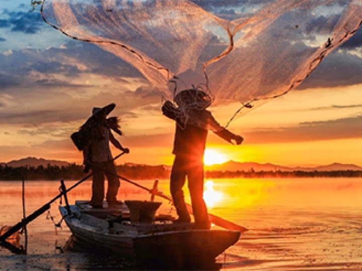 65 mil pescadores afetados por óleo irão receber auxílio emergencial