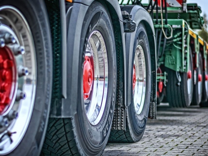 Governo de SP cria site com informações sobre as estradas para caminhoneiros