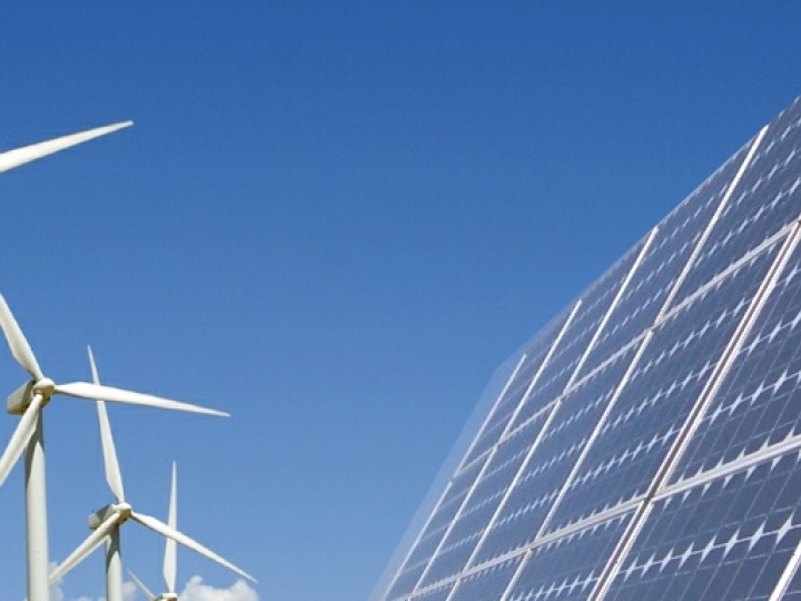 Usinas híbridas de energia solar e biogás ampliam potencial energético de produtores rurais