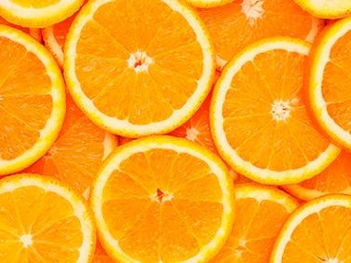 Safra 2019/2020 fecha com exportações de suco de laranja em alta