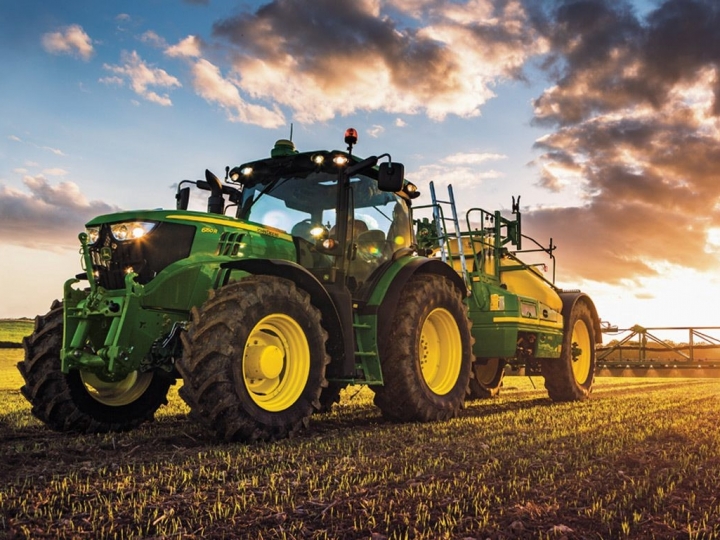 John Deere se desliga da Anfavea