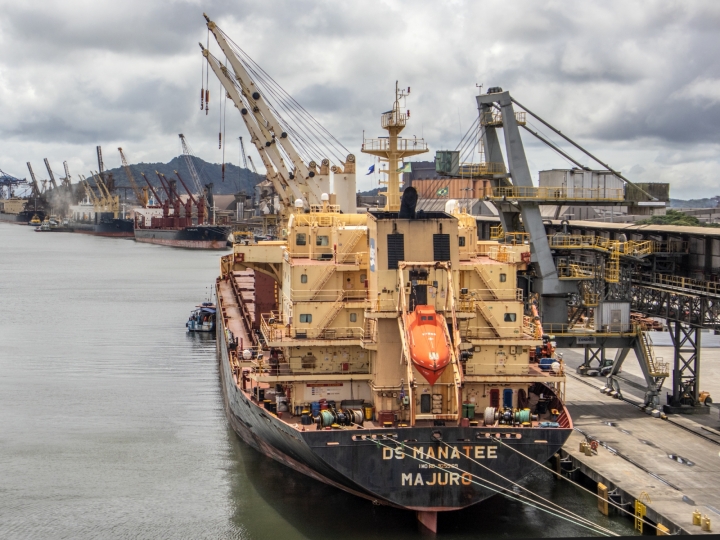 Portos do Paraná alcançam quase 100% de ocupação e produtividade