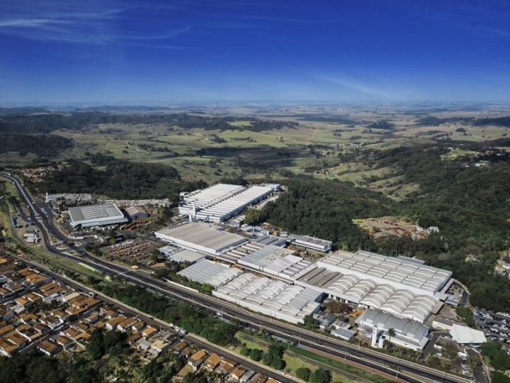 Jacto anuncia construção de nova fábrica na cidade de Pompéia 