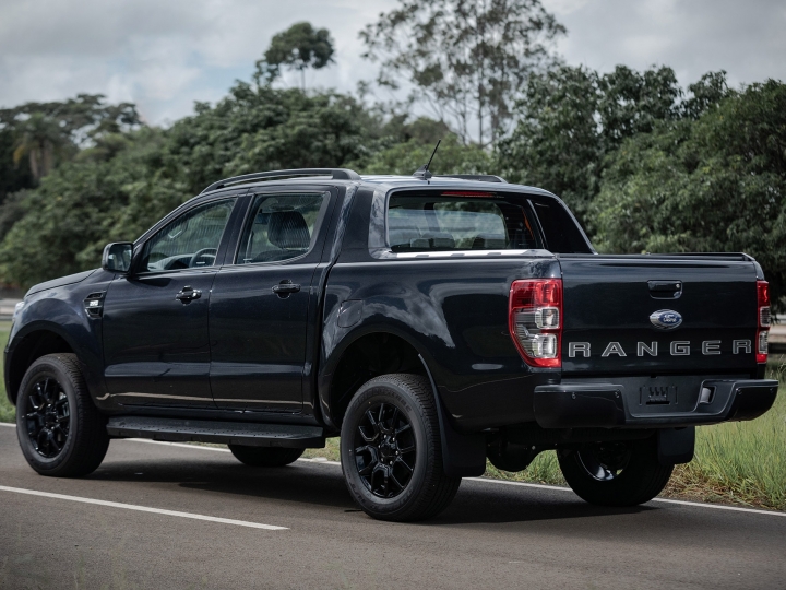 Ford Ranger Black esgota lote inicial de venda em um dia
