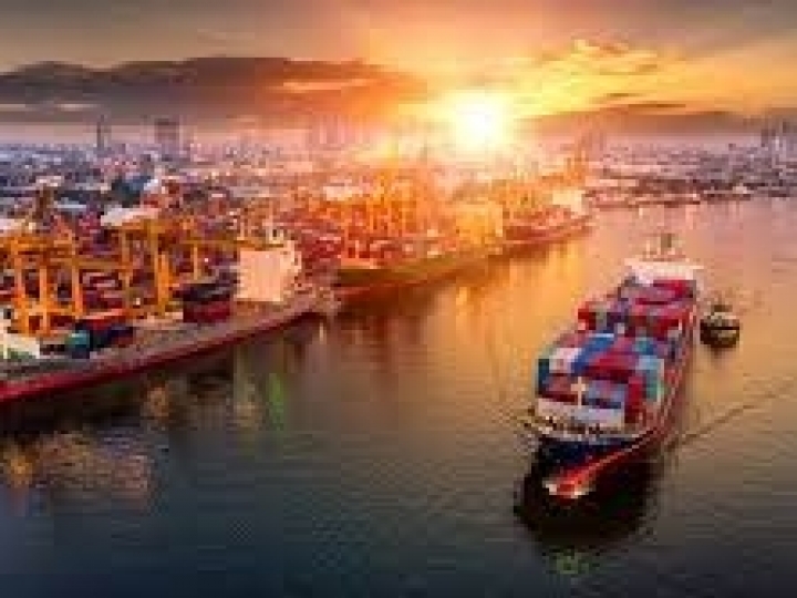 Projeto orienta gratuitamente empresas a como exportar