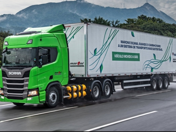 Scania vende para a TransMaroni a maior frota de caminhões a gás da história do Brasil