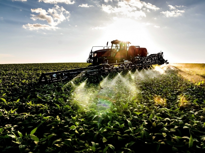 Novo pulverizador Massey Ferguson alia performance e tecnologia