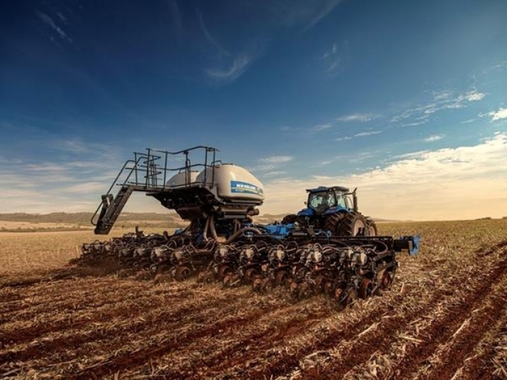 New Holland lança nova plantadeira de 27 linhas, ideal para o plantio de grãos 