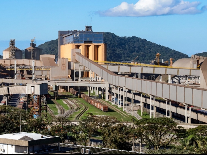 Balanço da Portos do Paraná aponta aumento na participação ferroviária no transporte