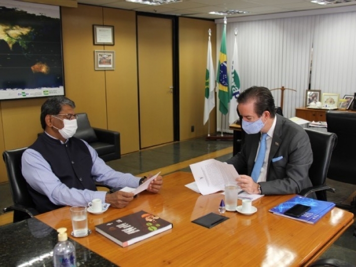 Índia quer iniciar nova cooperação técnica com Embrapa, agora focada em café