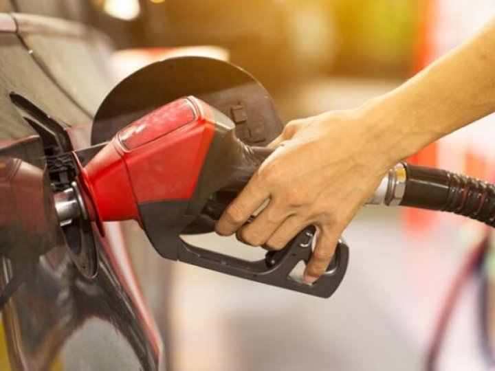 Cinco meses após ultrapassar R$ 5,00, preço médio da gasolina está acima R$ 6,00