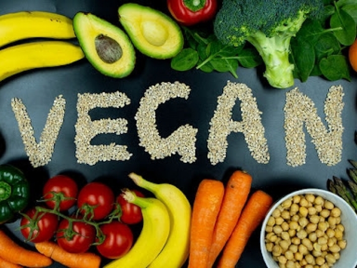 Startup da saúde lança jornada gratuita para pessoas que querem deixar o consumo de carne e derivados 