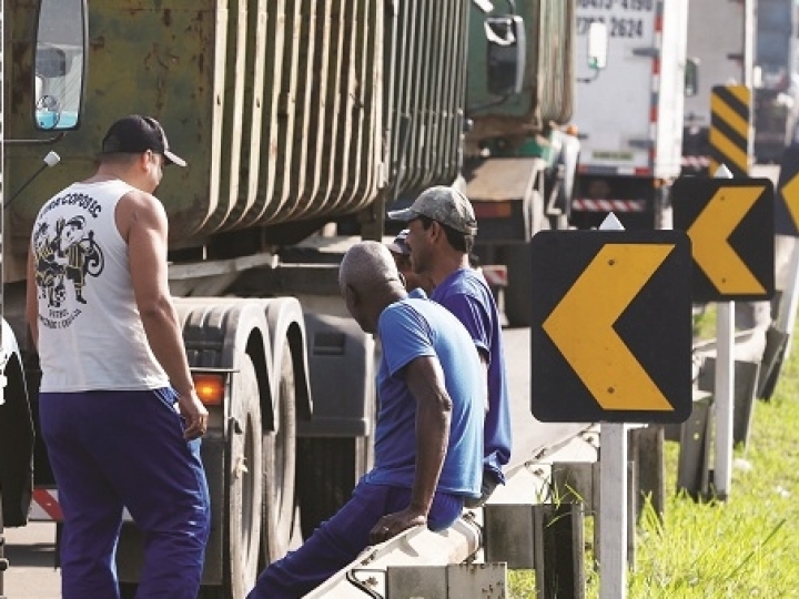 Sindicatos são contra greve no dia 7