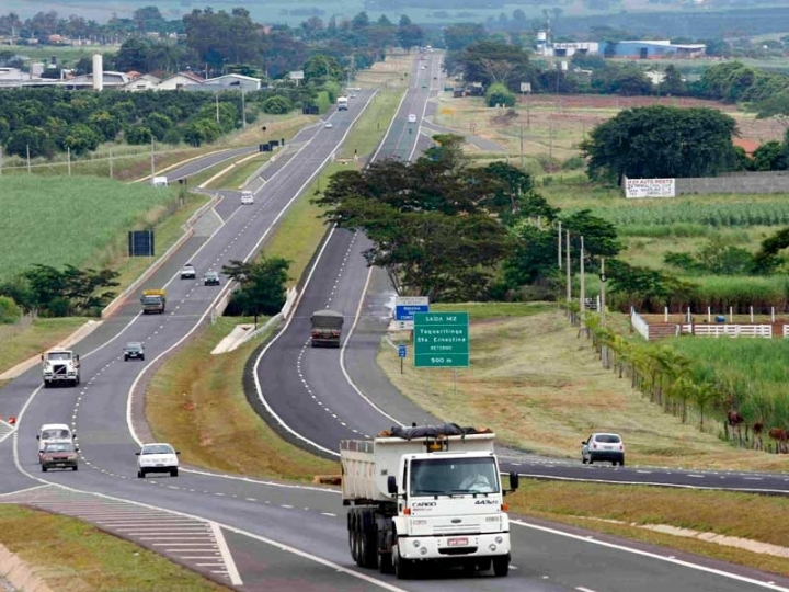 Governo de SP inicia obras de R$ 521 milhões em estradas vicinais