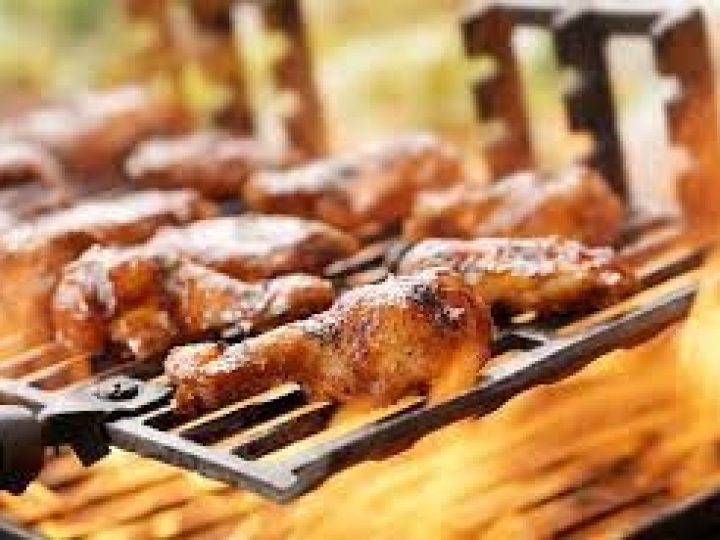 ABPA promove campanha por churrasco com mais carne de frango, carne suína e ovos neste fim de ano