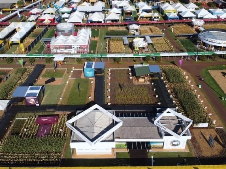 Corteva Agriscience leva ao Show Rural Coopavel lançamentos e soluções para uma agricultura produtiva e rentável