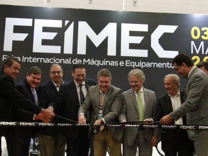 Secretário de Agricultura e Abastecimento do Estado de São Paulo representa Governador Rodrigo Garcia na abertura da Feimec