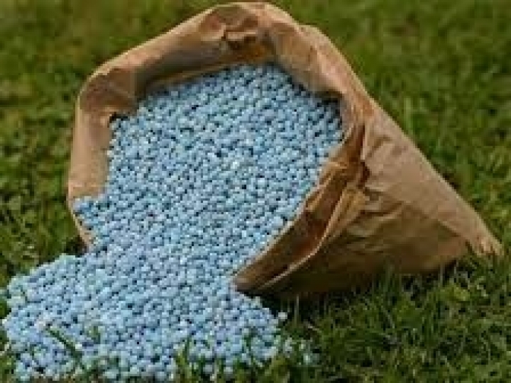 CNA e MAPA orientam produtores sobre cuidados na compra de fertilizantes