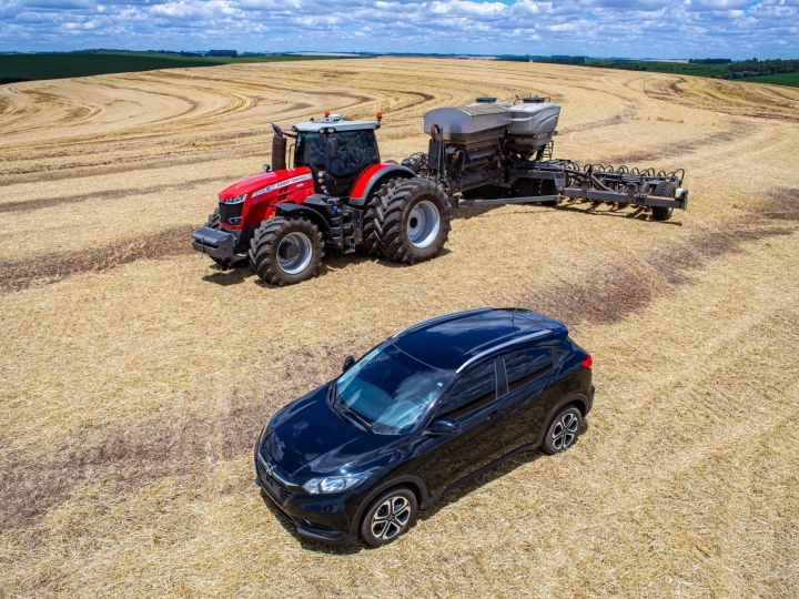 Do campo para a cidade: tecnologia presente em tratores é referência para carros 