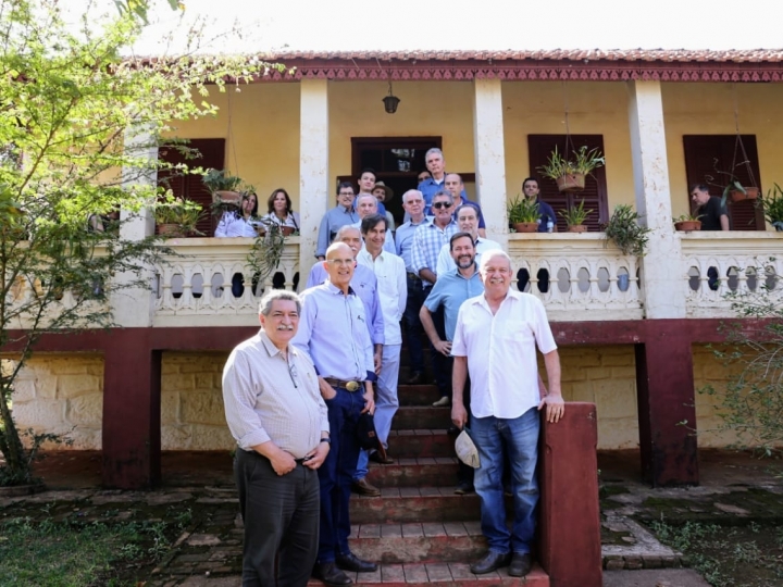 Secretário de Agricultura e Abastecimento visita fazenda em Jaú e fala sobre ações da secretaria que impactam positivamente a vida do produtor rural