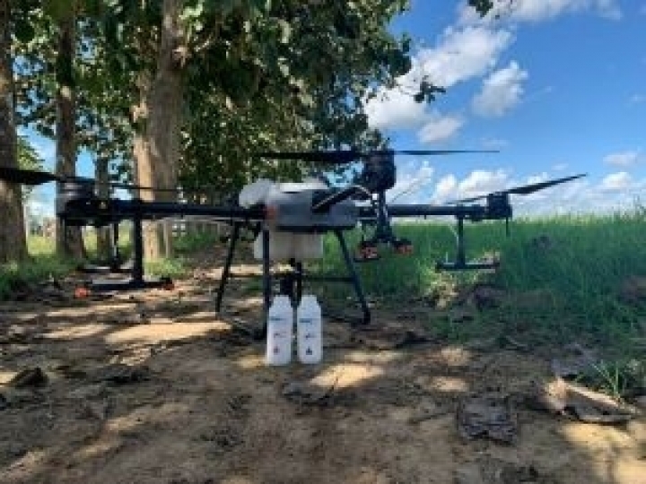 Aplicações com drone rendem até 12 hectares por hora e representam um novo mercado no meio Agro