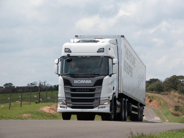 Scania Locação chega para atuar no mercado de aluguel de caminhões