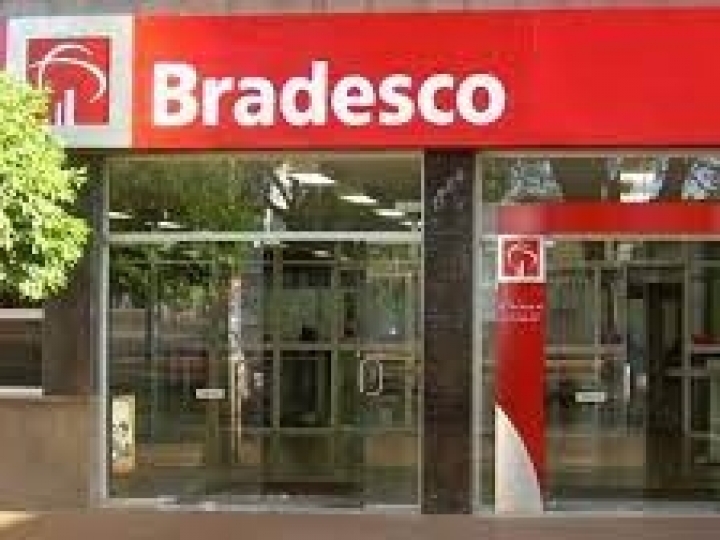 Bradesco oferecerá linha de crédito rural em dólar do BNDES