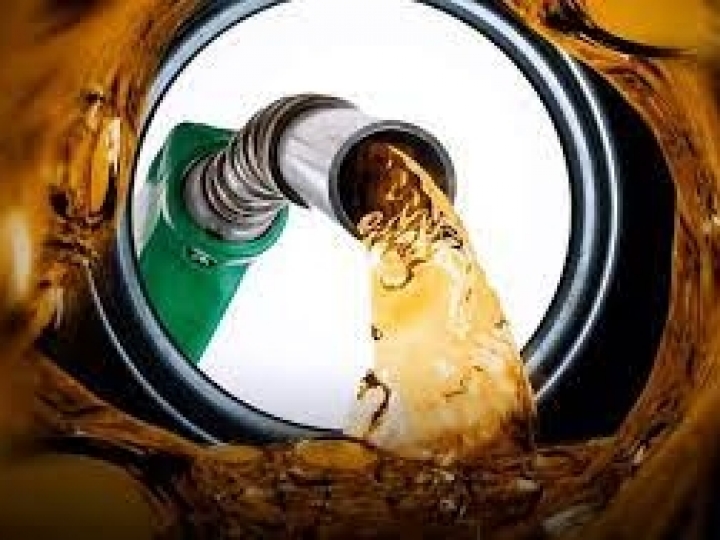 Preço da gasolina recua 0,72% no País após última redução nas refinarias