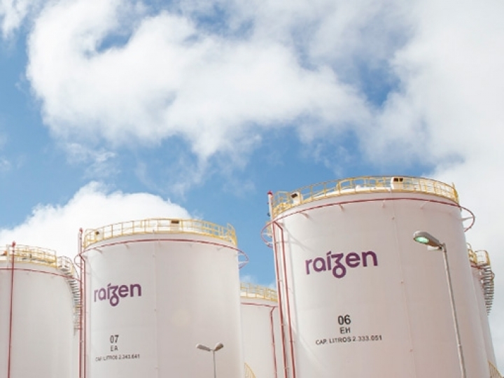 Raízen anuncia venda de até 900 mil ton de cana-de-açúcar por cerca R$381 mi