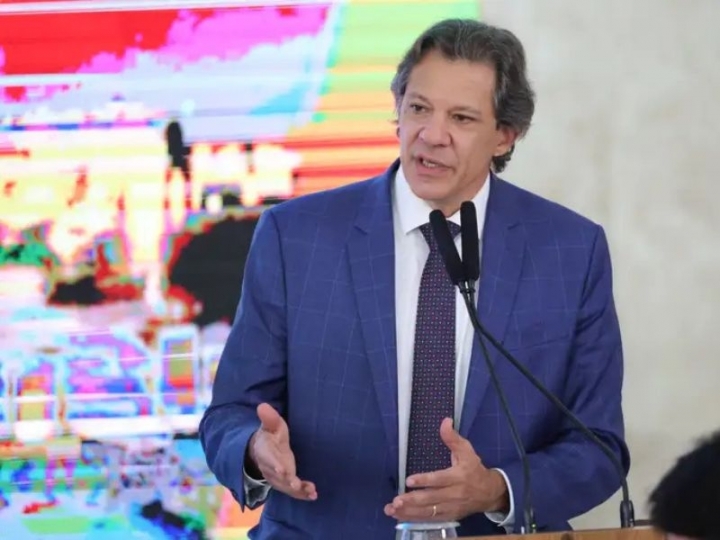 Haddad anuncia corte de R$ 70 bilhões e mudanças no Imposto de Renda