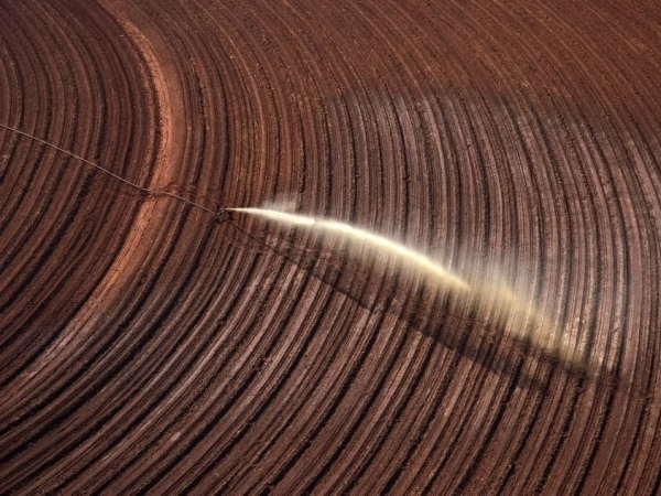 Fertirrigação em lavoura do Grupo São Martinho