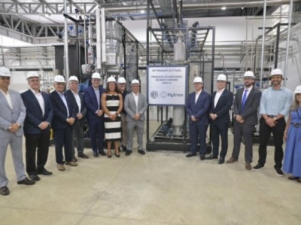 Sediada na Cidade Universitária, a planta-piloto tem capacidade para produzir 100 quilos de hidrogênio por dia (foto: RCGI-USP/divulgação)