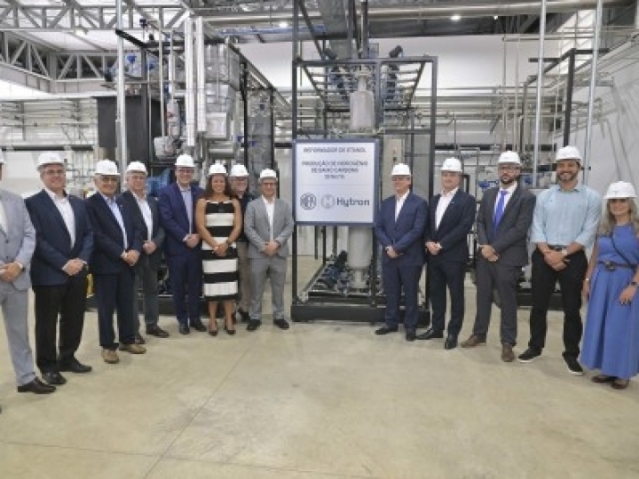 USP realiza testes da primeira planta de hidrogênio renovável a partir do etanol