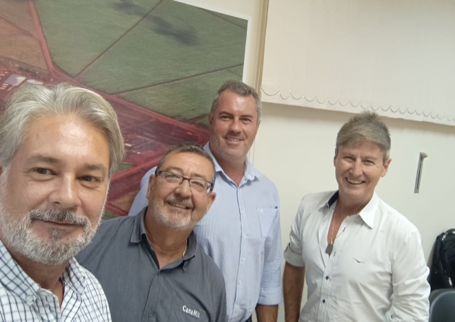 Hoje fui muito bem recebido na Usina Guaíra / SP pelo meu amigo José Augusto - CEO, pelo Daniel Mucci - Gerente Agrícola e pelo Beto Menossi - Gerente de Manutenção Automotiva, muito obrigado pelo apoio e parceria de sempre!