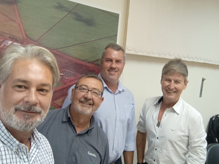 Hoje fui muito bem recebido na Usina Guaíra / SP pelo meu amigo José Augusto - CEO, pelo Daniel Mucci - Gerente Agrícola e pelo Beto Menossi - Gerente de Manutenção Automotiva, muito obrigado pelo apoio e parceria de sempre!