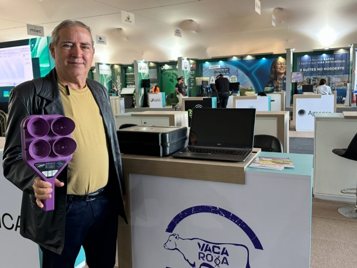 Startup apresenta tecnologia que detecta mastite no leite em um minuto na AgroBrasília 2025